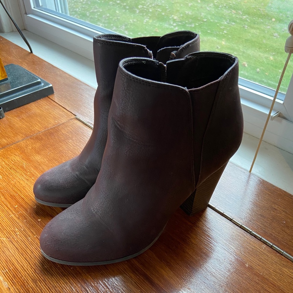 Ankle boots